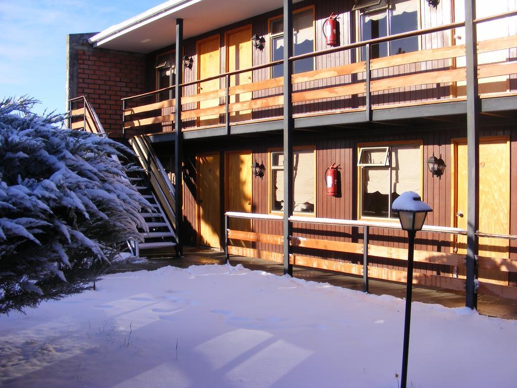 Big Bang Patagonia - Traveler Assistance Bed and Breakfast Puerto Natales Exteriör bild