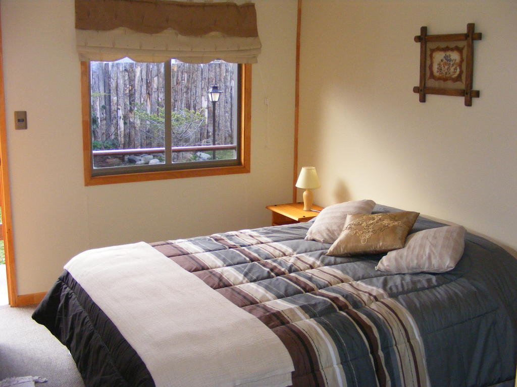 Big Bang Patagonia - Traveler Assistance Bed and Breakfast Puerto Natales Rum bild