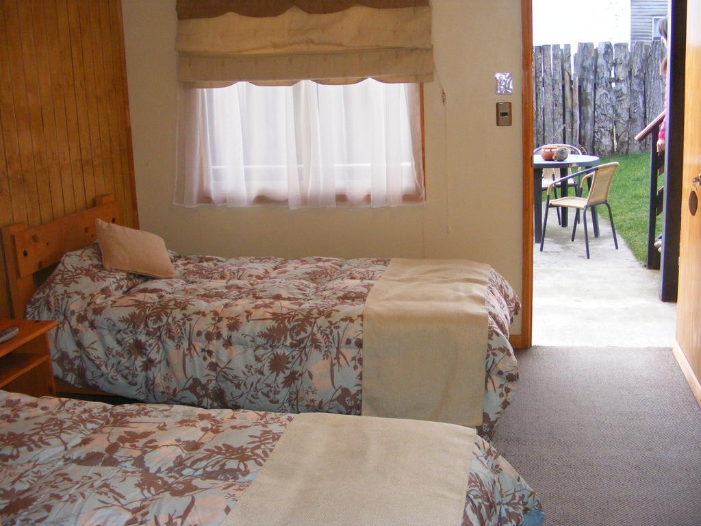 Big Bang Patagonia - Traveler Assistance Bed and Breakfast Puerto Natales Rum bild