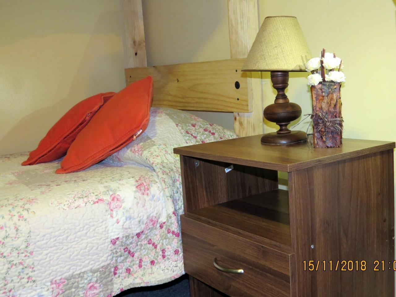 Big Bang Patagonia - Traveler Assistance Bed and Breakfast Puerto Natales Exteriör bild