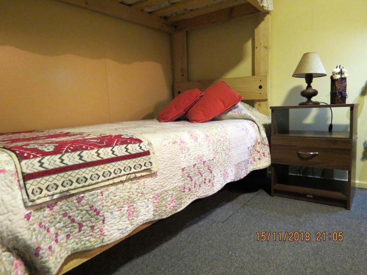 Big Bang Patagonia - Traveler Assistance Bed and Breakfast Puerto Natales Exteriör bild