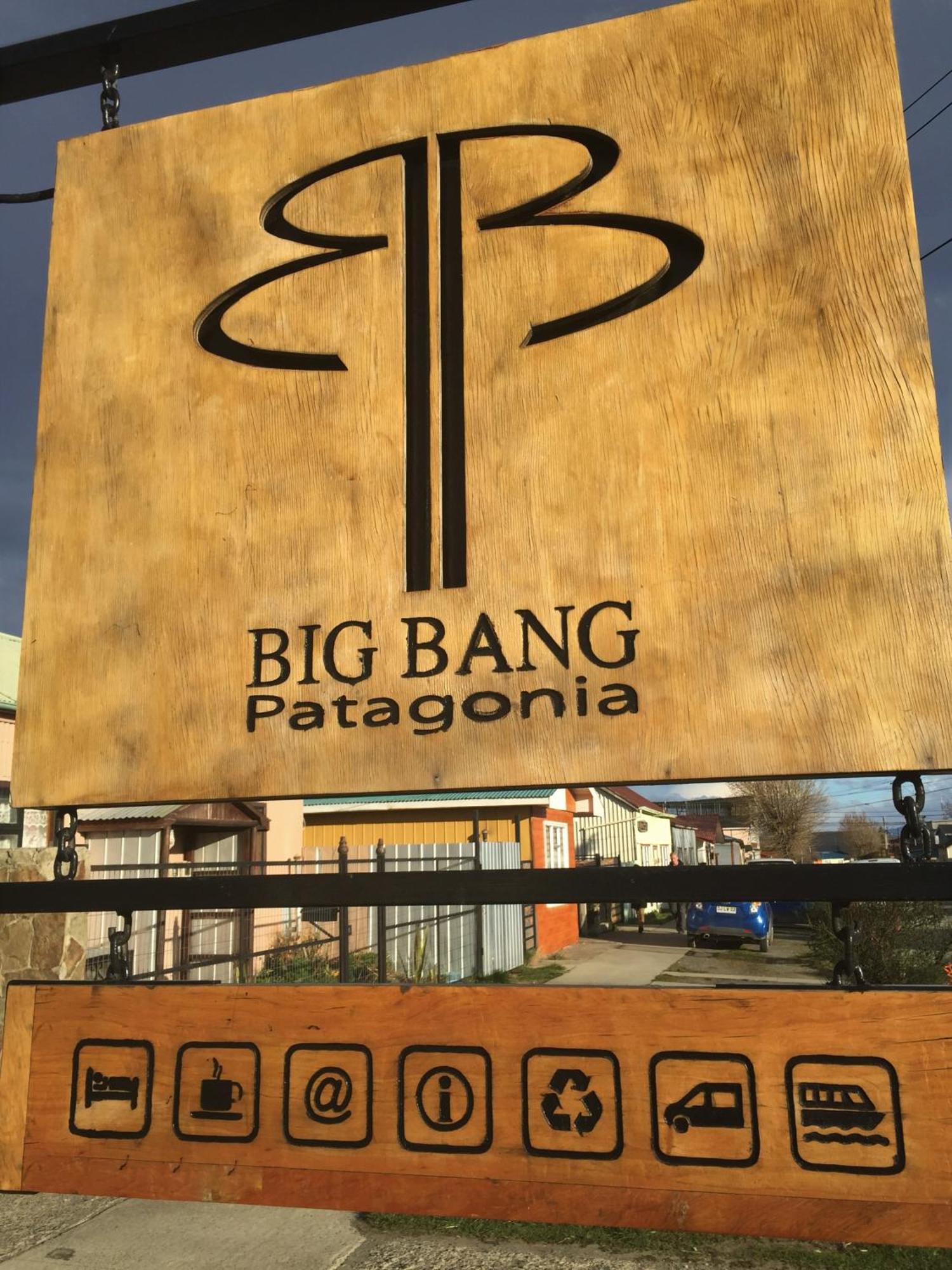 Big Bang Patagonia - Traveler Assistance Bed and Breakfast Puerto Natales Exteriör bild